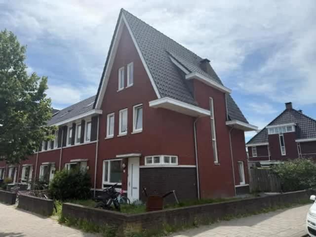 Woning te huur in Jonge Veenen, Moerkapelle
