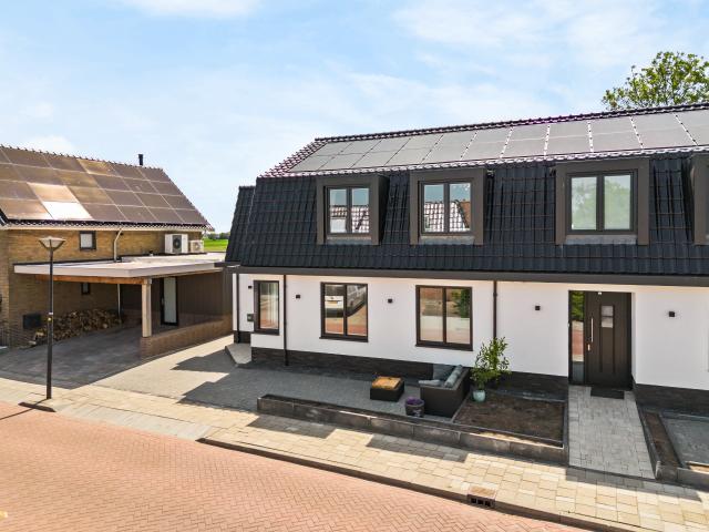 Woning te huur in Langeraar, Zuid Holland