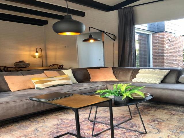 Woning te huur in Olland, Zuid Holland