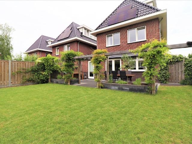 Landhuis te huur in Rotterdam