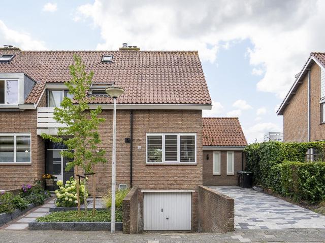 Woning te huur in Schoonrewoerd, Utrecht