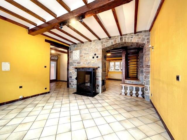 Maison location à Sp, Wallonie
