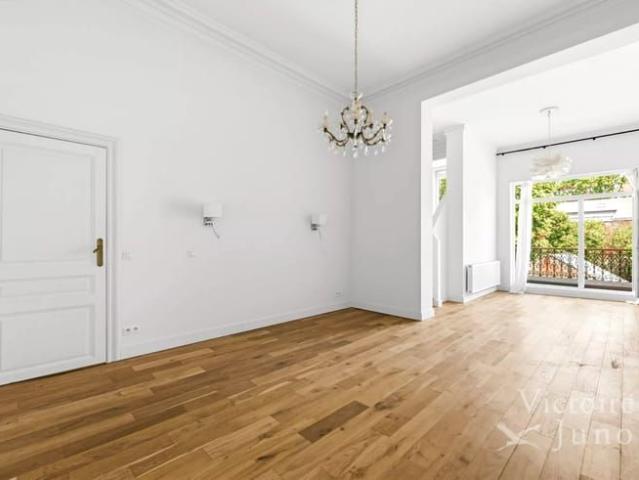 Maison location à Saint-Gilles - Sint-Gillis, Brussel-Hoofdstad - Bruxelles-Capitale