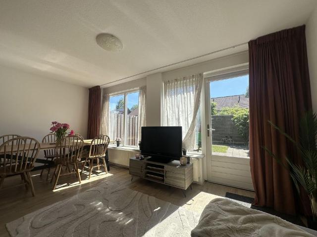 Woning te huur in De Volgerlanden, Hendrik-ido-ambacht