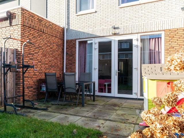 Woning te huur in Zoeterwoude, Zoeterwoude-dorp