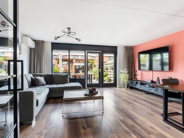 Woning te huur in Nieuweland, Barendrecht