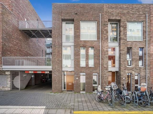 Woning te huur in Zaandam, Noord Holland