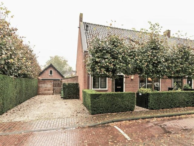 Woning te huur in Laren, Noord Holland