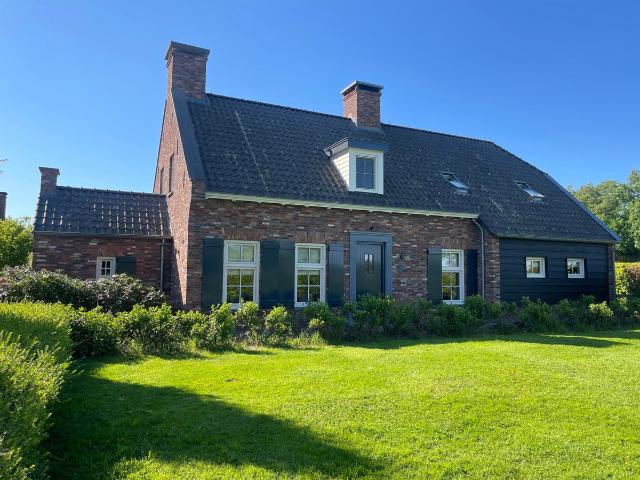 Landhuis te huur in Sprundel