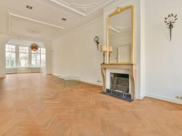 Woning te huur in Zuid, Amsterdam
