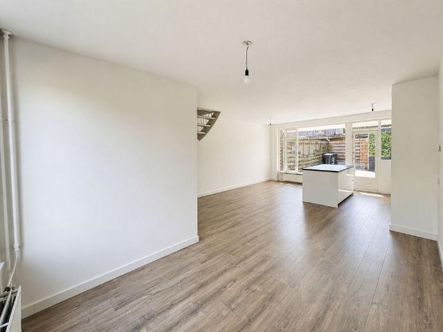 Woning te huur in Galjoen, Lelystad