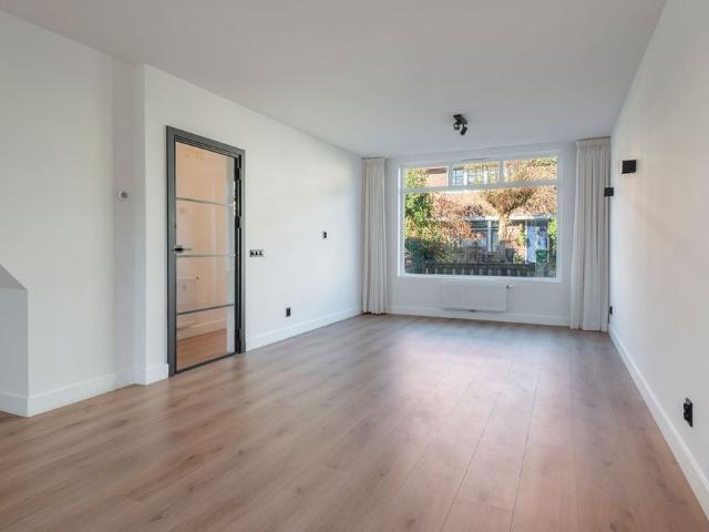 Woning te huur in Bussum, Noord Holland