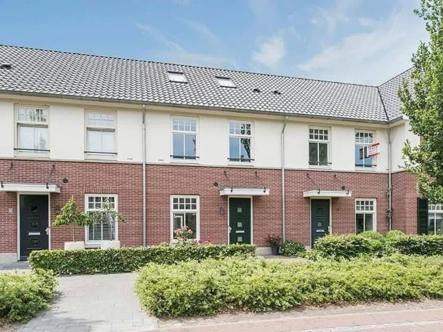 Woning te huur in Waalre, Noord Brabant