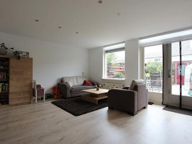 Woning te huur in Verzetswijk, Almere-haven