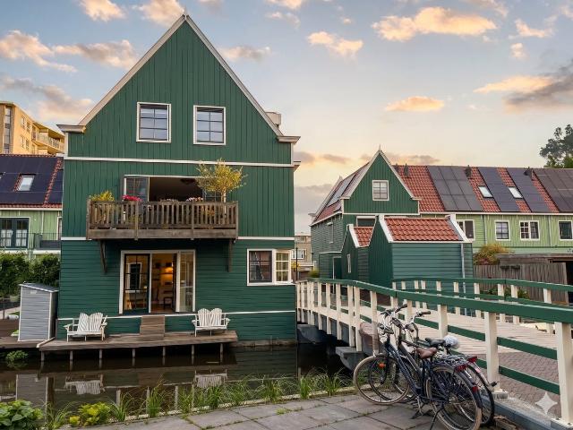 Woning te huur in Zaandam, Noord Holland