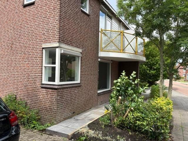 Woning te huur in Wormerveer, Noord Holland