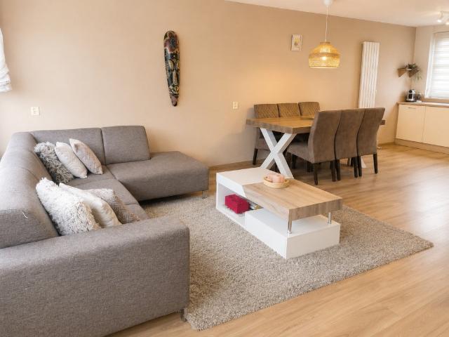 Woning te huur in Hellevoetsluis, Zuid Holland