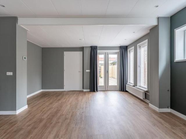 Woning te huur in Krimpen Aan Den Ijssel, Zuid Holland