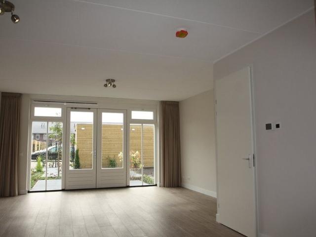 Woning te huur in Loosduinen, Zuid Holland