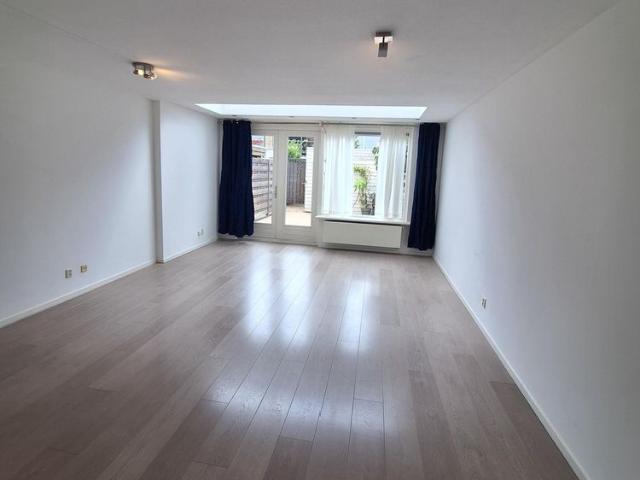 Woning te huur in Voordijkshoorn, Delft
