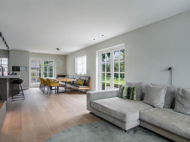 Woning te huur in Laren, Noord Holland