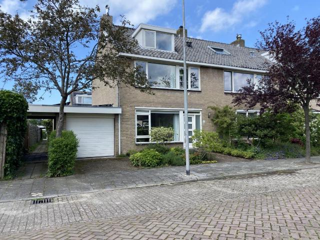Landhuis te huur in Oegstgeest, Schildersbuurt