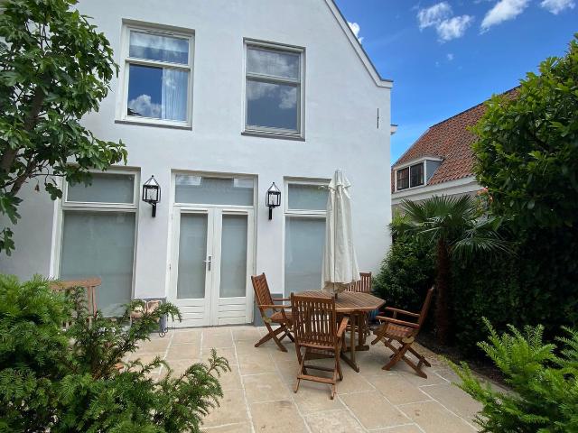 Woning te huur in Weesp, Noord Holland