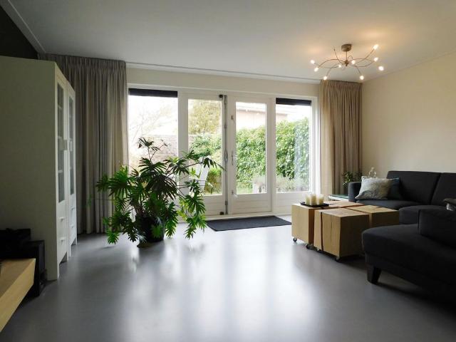 Woning te huur in Linquenda, Nieuw-Vennep