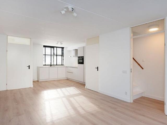 Woning te huur in Tussen de Vaarten, Almere-haven