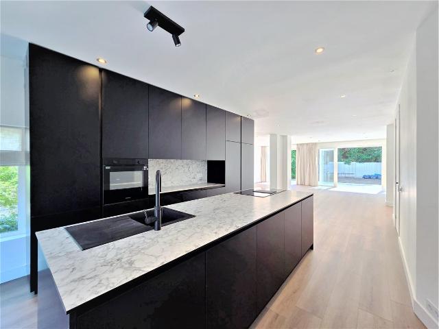 Woning te huur in Badhoevedorp, Noord Holland