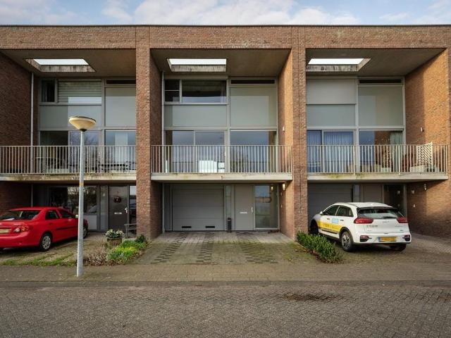 Woning te huur in Noorderplassen, Almere-haven