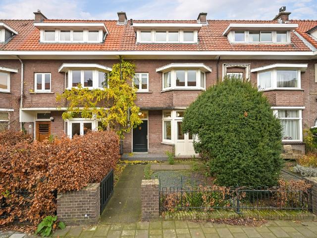 Woning te huur in Nassaubuurt, Den Haag