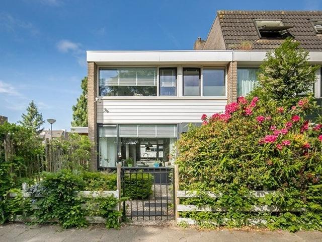 Woning te huur in De Steinen, Ede