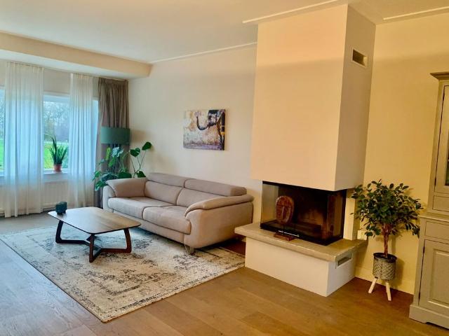 Woning te huur in Nieuw-Loosdrecht, Loosdrecht