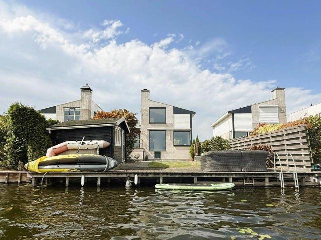 Woning te huur in Haarlemmerliede, Noord Holland