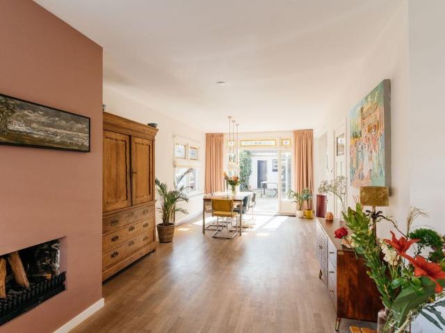 Woning te huur in Vruchtenbuurt, Den Haag