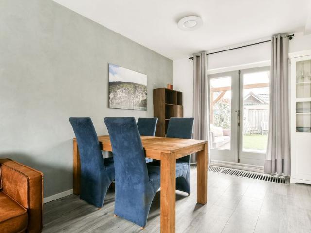 Woning te huur in Huizen, Noord Holland