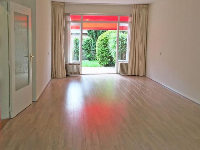 Woning te huur in Spinbaan, Wassenaar