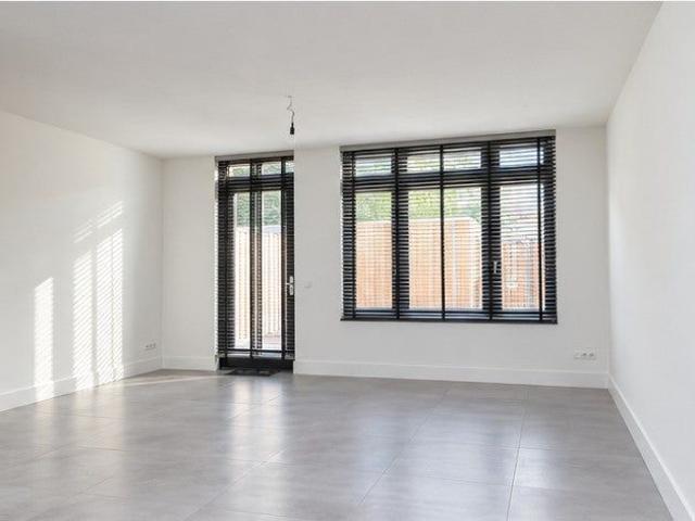 Woning te huur in Waalre, Noord Brabant
