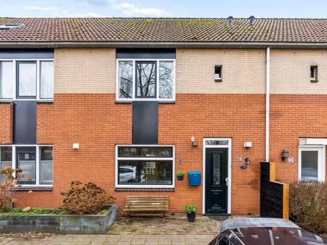 Woning te koop in Staatsliedenwijk, Almere-haven
