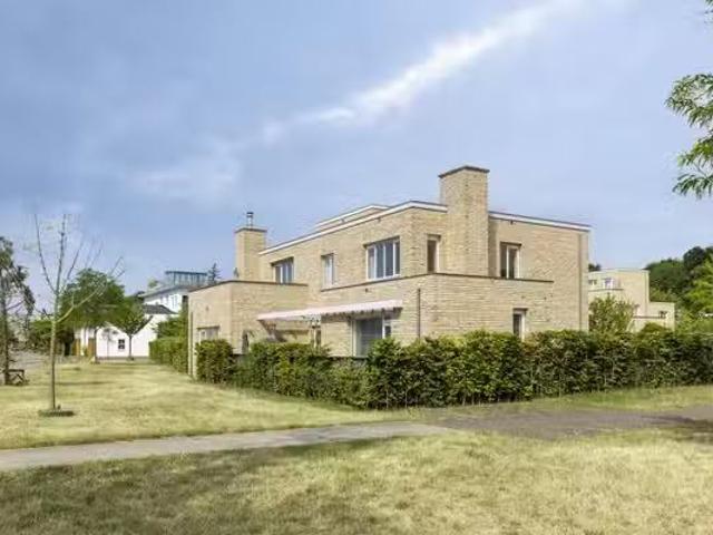 Woning te koop in Eindhoven, Bloemenplein