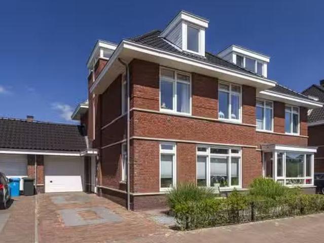 Woning te koop in Den Haag, Zuid Holland