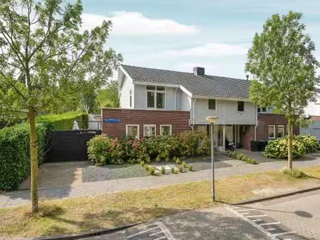 Woning te koop in Parkwijk, Almere-haven