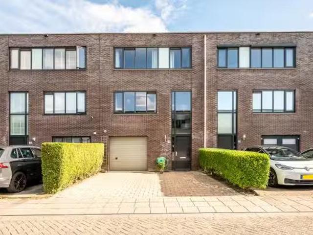 Woning te koop in Almere-haven, Flevoland