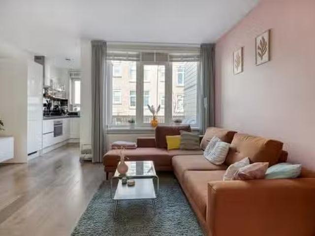 Woning te koop in Charlois, Rotterdam