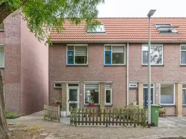 Woning te koop in Waardeiland, Leiden