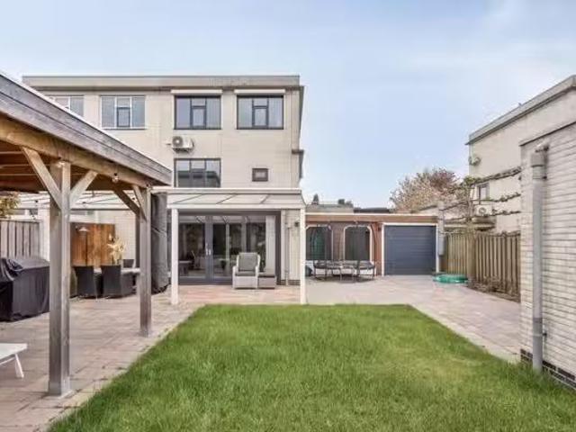 Woning te koop in Almere-haven, Flevoland
