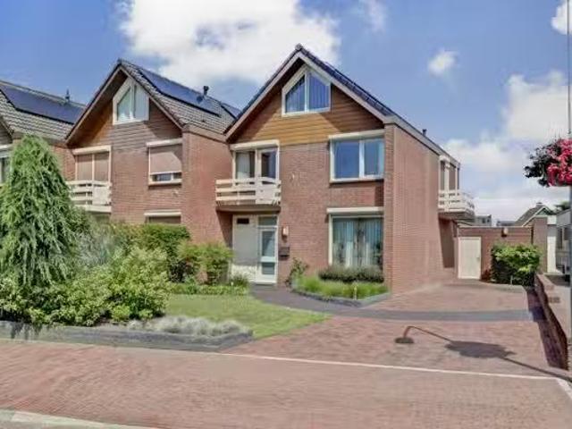 Woning te koop in Woensel-Noord, Noord Brabant