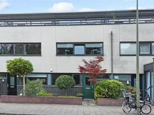 Woning te koop in Loosduinen, Den Haag