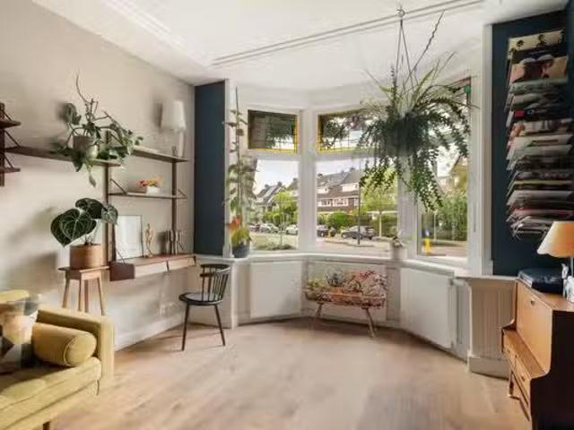 Landhuis te koop in Vlaardingen, Oostwijk